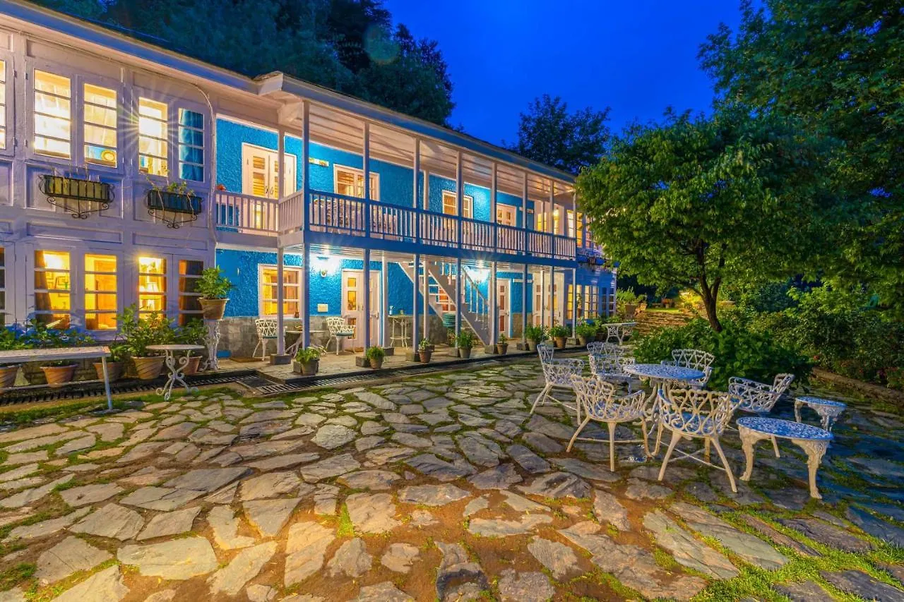 Stayvista At Violet Hill With Bonfire, Gazebo & Hill View Shimla 0*,  India