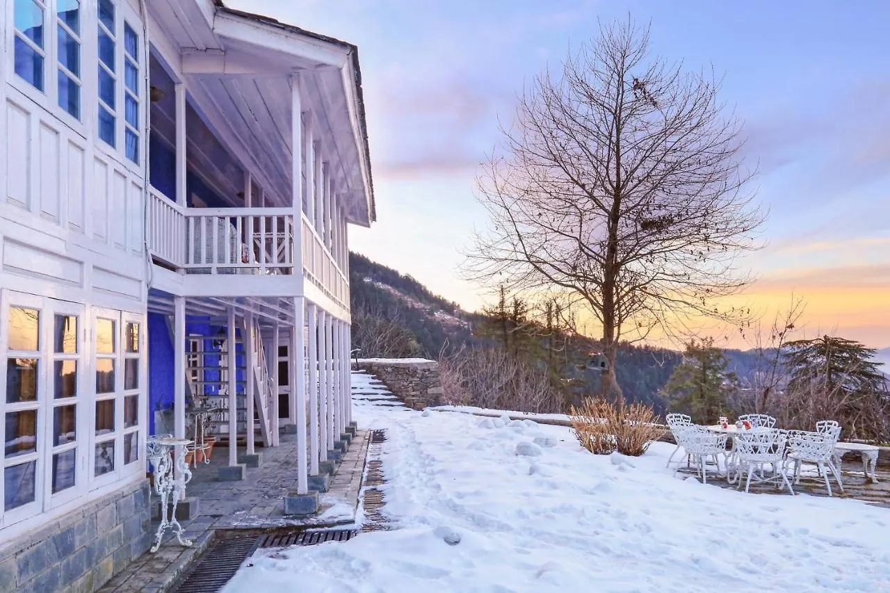 Stayvista At Violet Hill With Bonfire, Gazebo & Hill View Shimla Villa