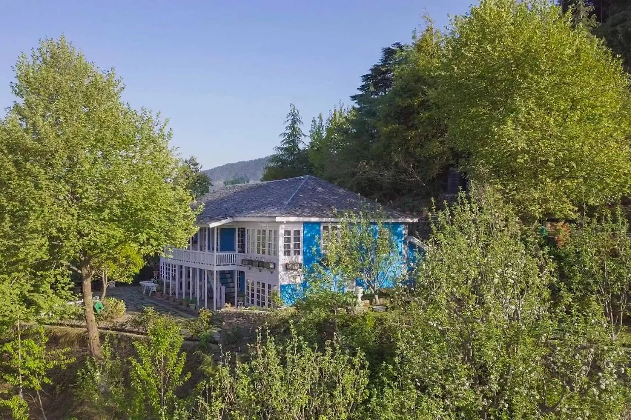Stayvista At Violet Hill With Bonfire, Gazebo & Hill View Shimla 0*,  India